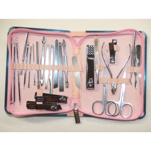 Manicure Pedicure Tools Kits - 26 Piece Manicure Set Professional Travel Size NE - Picture 2 of 3